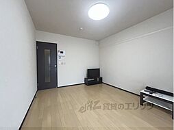 クレイノリベールコート五位堂 201 2階1Kのリビング/ダイニング