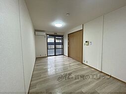 近鉄天理線 天理駅 徒歩30分の賃貸アパート 1階2LDKのリビング/ダイニング