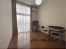 レオパレス黄金色の呑田 104 1階1Kのリビング/ダイニング