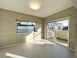 マンションメローA 102号室 1階1LDKのリビング/ダイニング