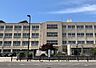 周辺：浅香山中学校 680m