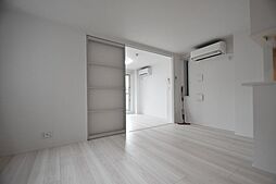 JR山手線 東京駅 徒歩10分の賃貸マンション 2階1LDKのリビング/ダイニング