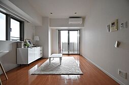 JR総武線 御茶ノ水駅 徒歩15分の賃貸マンション 8階1LDKのリビング/ダイニング