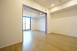 都営大江戸線 飯田橋駅 徒歩9分の賃貸マンション 10階1LDKのリビング/ダイニング