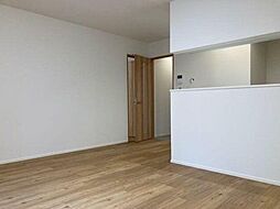 JR総武線 市ケ谷駅 徒歩15分の賃貸マンション 1階1LDKのリビング/ダイニング