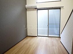 グランデージ鶴見 102 1階1Kのリビング/ダイニング