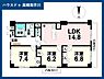 間取り：【2026年8月リフォーム済】14.8帖の広々LDK。全居室フローリング施工で木のぬくもりを感じられる明るい住空間です。家具配置のイメージが広がる人気の角部屋住戸。