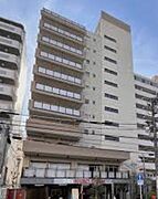 《外観》重厚感ある外観が街並みに映える住まいです