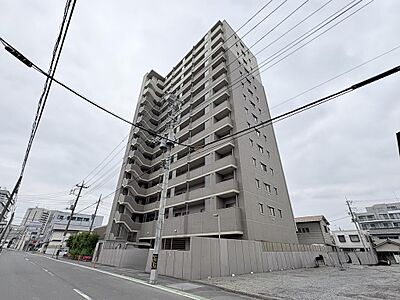 外観:本日、見学できます。お問合せください。 外観:本日、見学できます。お問合せください。