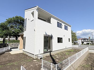 外観：本日、建物見学できます。お電話ください。