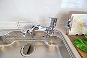 キッチン水栓は浄水器一体型です！