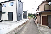 東側接道