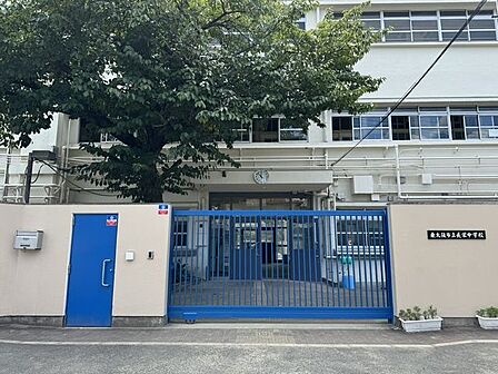 長栄中学校 1020m