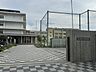 周辺：小阪中学校 2240m