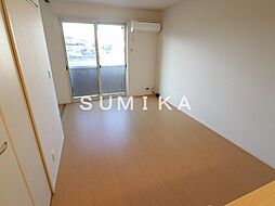 JR山陽本線 高島駅 徒歩14分の賃貸アパート 3階1LDKのリビング/ダイニング