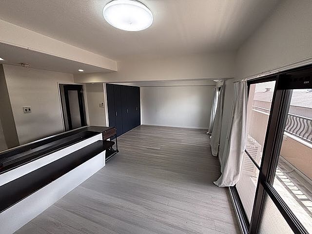 リビング/ダイニング レインボー大治 3階/-