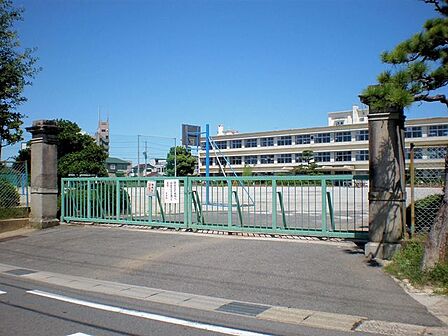 春日井市立春日井小学校 春日井小学校 1200m