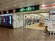 東急ハンズ江坂店 徒歩6分。 450m