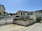 萩原児童館【児童館】市内在住の18歳未満の子どもが自由に利用でき、”あそび”を通して子どもたちの健やかな成長を図り、情操を豊かにするための施設【放課後児童クラブ】荻原小学校の児童が利用 890m