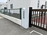 周辺：小信保育園【保育園の特色】園庭にあるこぶし木の下で、四季折々の自然に触れながら、いろいろな遊びを楽しんでいます。異年齢の友だちとのかかわりの中で、思いやりの気持ちを育てています。 400m