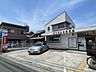 周辺：四日市松本郵便局営業時間：郵便窓口　平日9:00〜17:00貯金窓口　平日9:00〜16:00ATM　平日9:00〜17:30、土曜日9:00〜12:30保険窓口　平日9:00〜16: 1130m