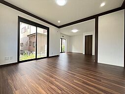 四日市市東日野2丁目　中古一戸建て 3SLDKのリビング/ダイニング