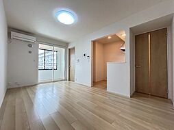 リテンリュカII 2階2LDKのリビング/ダイニング