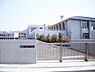 周辺：藤沢市立第一中学校 徒歩8分。 590m
