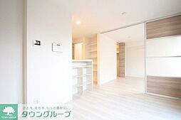 ラリュール西新井本町 203 2階1LDKのリビング/ダイニング