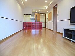 ロイヤルパークス新田 803 8階1LDKのリビング/ダイニング