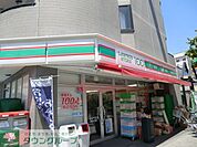 ローソン 徒歩5分。コンビニ 330m
