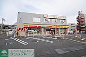デイリーヤマザキ 西新井栄町店 徒歩8分。 610m