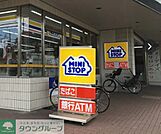 ミニストップ足立綾瀬1丁目店 徒歩2分。 100m
