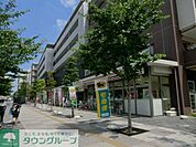 セブンイレブン足立西新井栄町1丁目店 徒歩6分。コンビニ 410m