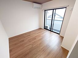 awesome 303 3階1Kのリビング/ダイニング