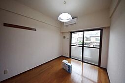 アルカディア 205 2階1Kのリビング/ダイニング