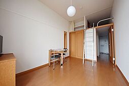 レオパレスブルージュ 110 1階1Kのリビング/ダイニング