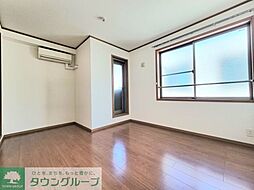 アルカディア 202 2階1Kのリビング/ダイニング