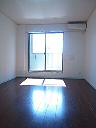 ネオハイブリッジ 102 1階1Kのリビング/ダイニング