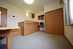 レオパレスサンモールガーデン 202 2階1Kのリビング/ダイニング