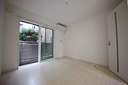 フュージョン北小岩オプティマ 102 1階1Kのリビング/ダイニング