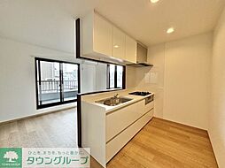 リオグランデ綾瀬 3-4F 3階5LDKのリビング/ダイニング