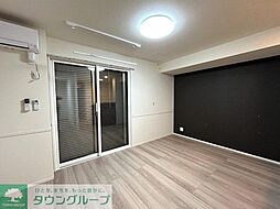 近鉄名古屋線 烏森駅 徒歩3分の賃貸アパート 2階1LDKのリビング/ダイニング