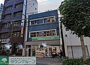 ローソンストア100金山店 徒歩4分。 310m