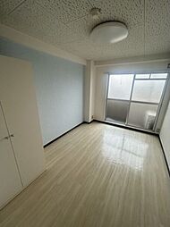 ロイヤルエスペラントオクノ 4階1Kのリビング/ダイニング