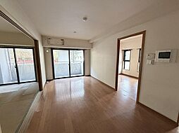 マイキャッスル仲町台ステーションフロント 3LDKのリビング/ダイニング