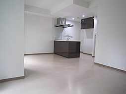 ヴィルドミール 305 3階1LDKのリビング/ダイニング