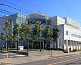 鎌倉市腰越図書館（423m）