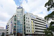 さいか屋 藤沢店（1584m）