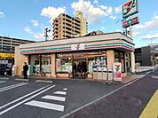 セブン-イレブン 小倉木町店 徒歩13分。 980m